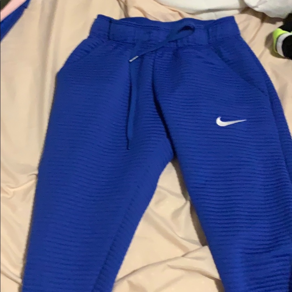 Nike joggers